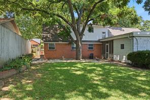 1301 Colonial Court - Photo 40