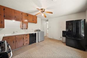 4816 Eastover Avenue - Photo 12