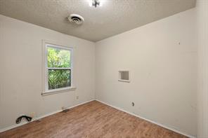 4816 Eastover Avenue - Photo 16