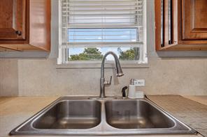 1029 S Bryan Street - Photo 12
