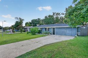 1029 S Bryan Street - Photo 2