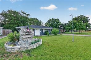 1029 S Bryan Street - Photo 3
