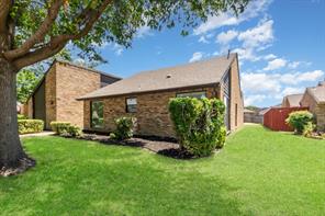 1304 Ursula Court - Photo 2