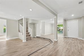 1304 Ursula Court - Photo 3