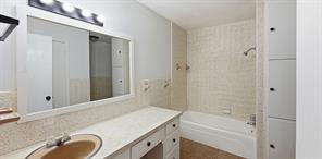 902 S US Highway 281 - Photo 11