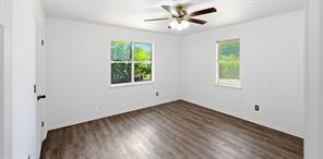 902 S US Highway 281 - Photo 18