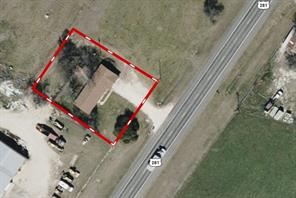 902 S US Highway 281 - Photo 23