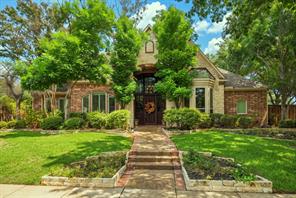 5900 Lennox Hill Drive - Photo 1