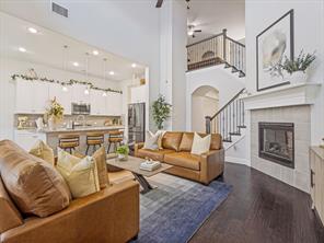 107 Live Oak Drive - Photo 1