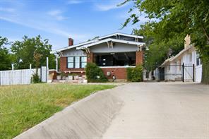 2929 E Lancaster Avenue - Photo 1