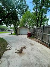 403 Live Oak Street - Photo 10
