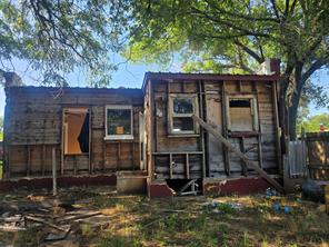 1100 E Walker Street - Photo 4