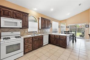 10120 Bull Run - Photo 9
