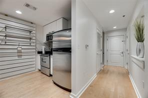 1200 Main Street - Photo 10