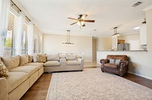 702 Champlain Court - Photo 2