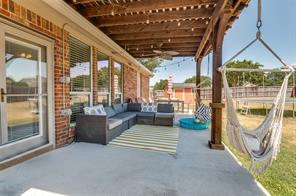 702 Champlain Court - Photo 20