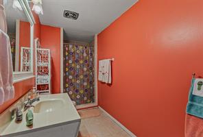 17 Shoreline Drive - Photo 12