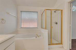 2704 Crooked Creek - Photo 29