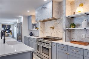 6626 Harvest Glen Drive - Photo 11