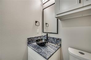 8243 Heritage Glen Drive - Photo 12