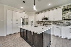 8243 Heritage Glen Drive - Photo 7