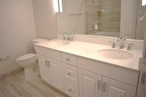 1514 E 15th Street - Photo 12