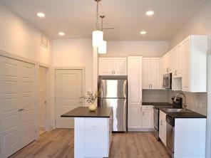 1514 E 15th Street - Photo 5