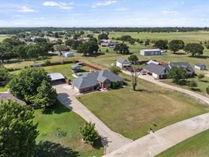 1089 Oak Hollow Lane - Photo 2