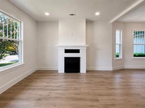 2229 College Avenue - Photo 5