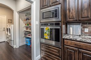 110 E Iriquois Drive - Photo 15