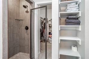 110 E Iriquois Drive - Photo 33