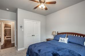 110 E Iriquois Drive - Photo 35