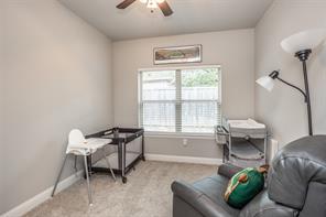 110 E Iriquois Drive - Photo 37
