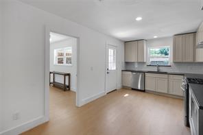 7358 Winnell Way - Photo 13
