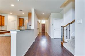804 Miramar Drive - Photo 2
