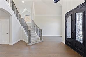 15701 Crown Cove Lane - Photo 5