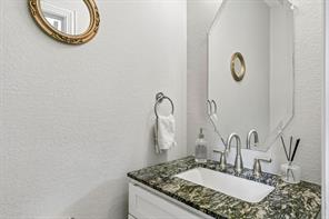 2245 Jaguar Drive - Photo 20