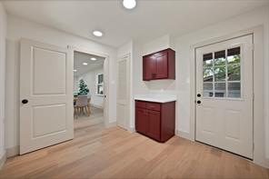 1816 Ridgmar Boulevard - Photo 20