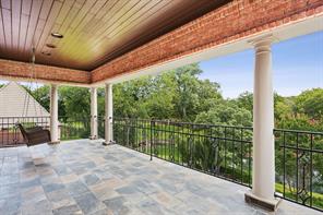 4703 Meandering Way - Photo 12