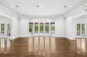 4703 Meandering Way - Photo 4