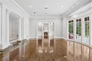 4703 Meandering Way - Photo 6