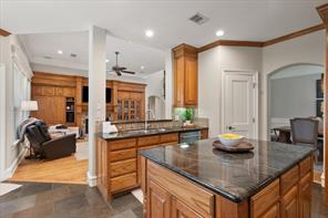 2111 Castle View Road - Photo 14