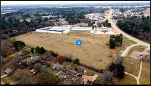 5802 Airline Drive - Photo 1