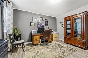 207 S Brook Street - Photo 20
