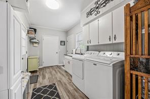 207 S Brook Street - Photo 21