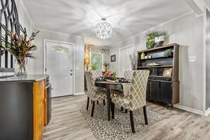 207 S Brook Street - Photo 4