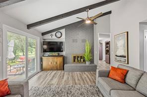 207 S Brook Street - Photo 7