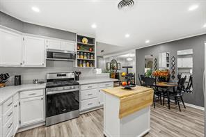 207 S Brook Street - Photo 9