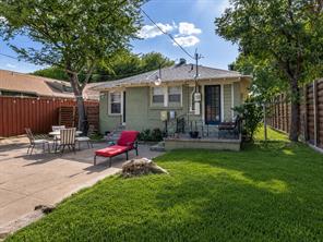 1224 Hollywood Avenue - Photo 18