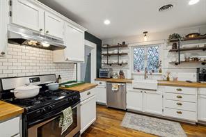 1224 Hollywood Avenue - Photo 9